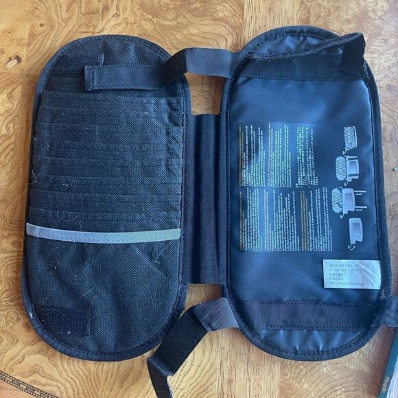 CD STORAGE Holder Fits w velcro straps over car visor! - Picture 2 of 6